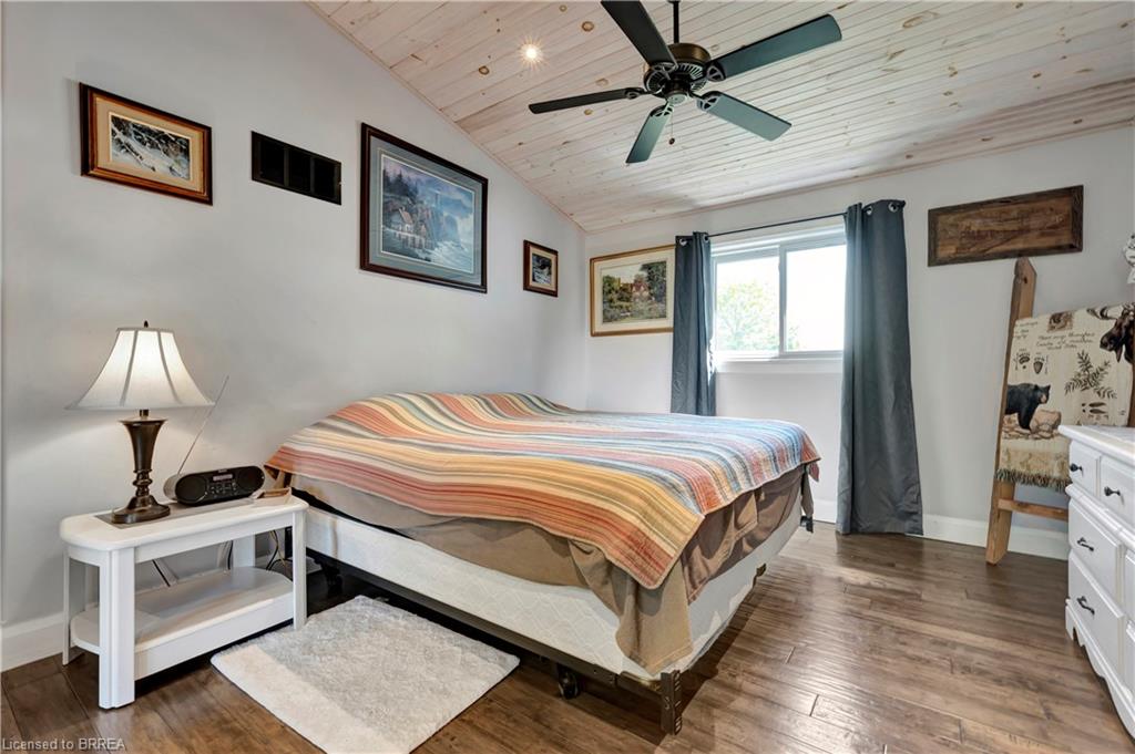 1697 Lakeshore Road Property Photo 32