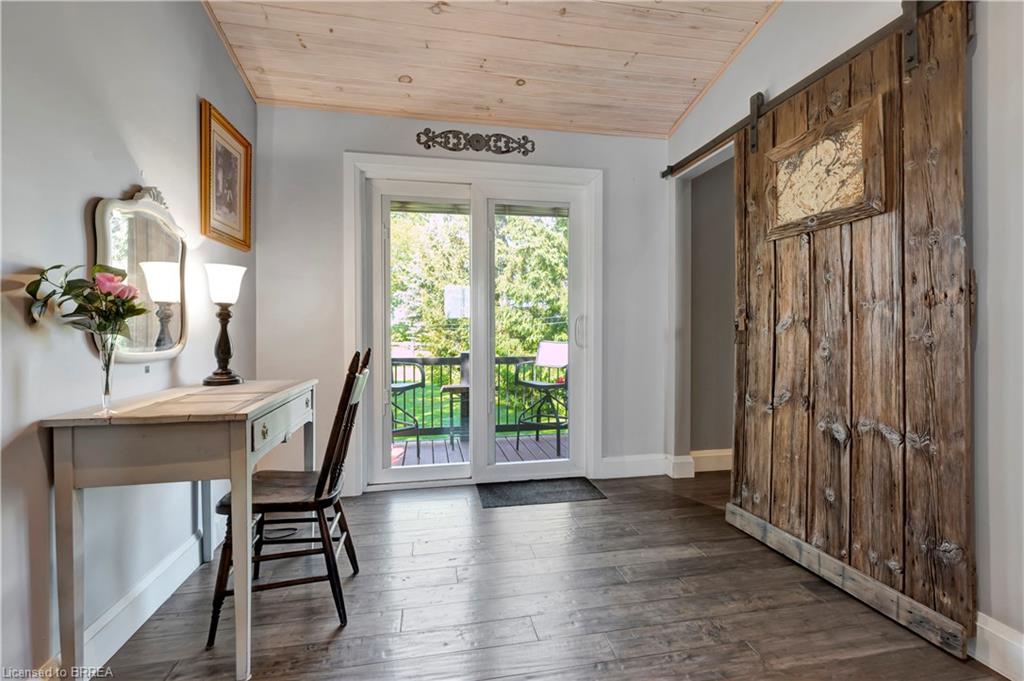 1697 Lakeshore Road Property Photo 34