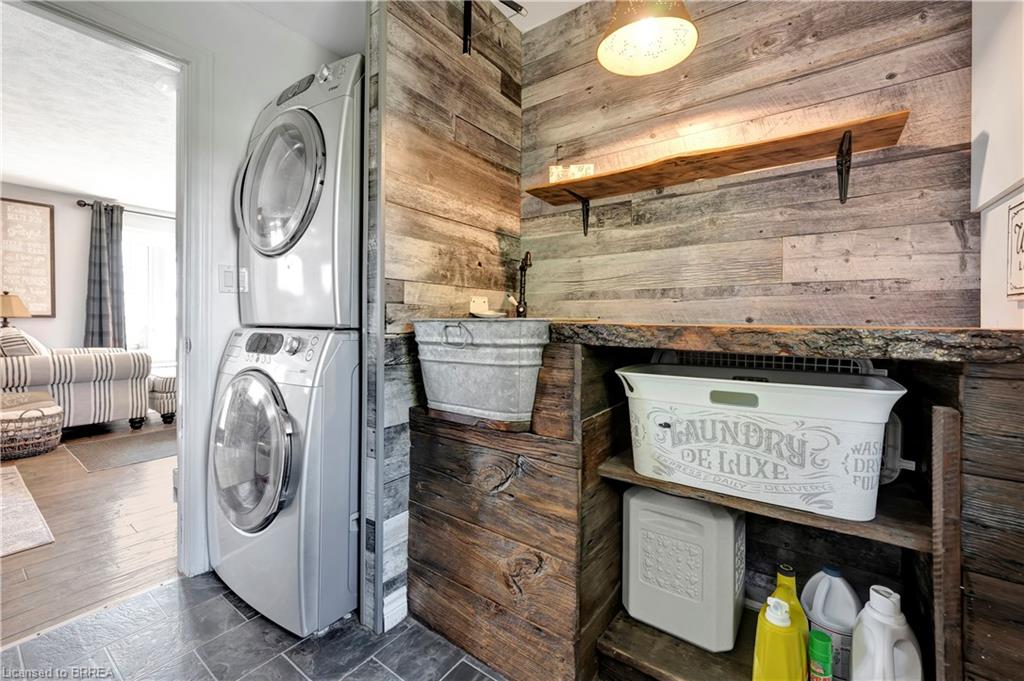 1697 Lakeshore Road Property Photo 36