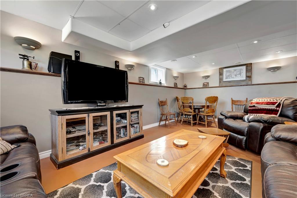 1697 Lakeshore Road Property Photo 39