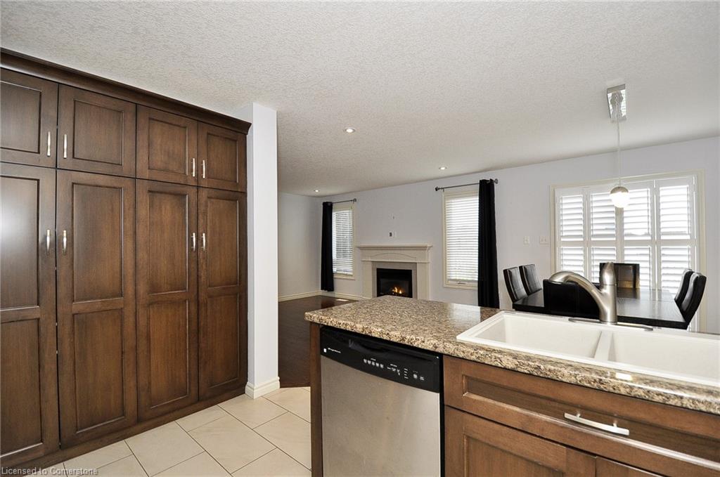 8 Lockwood Street Property Photo 15