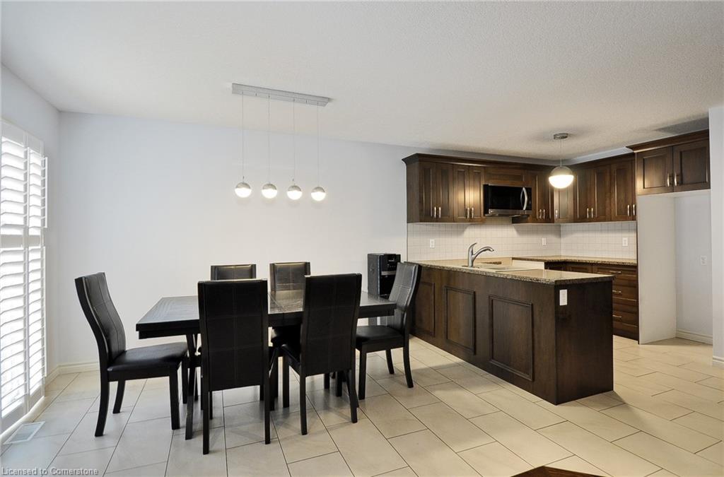 8 Lockwood Street Property Photo 16