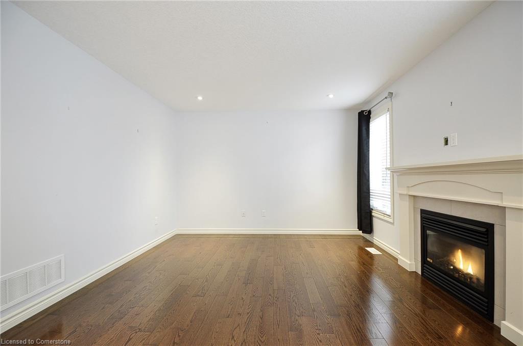 8 Lockwood Street Property Photo 23