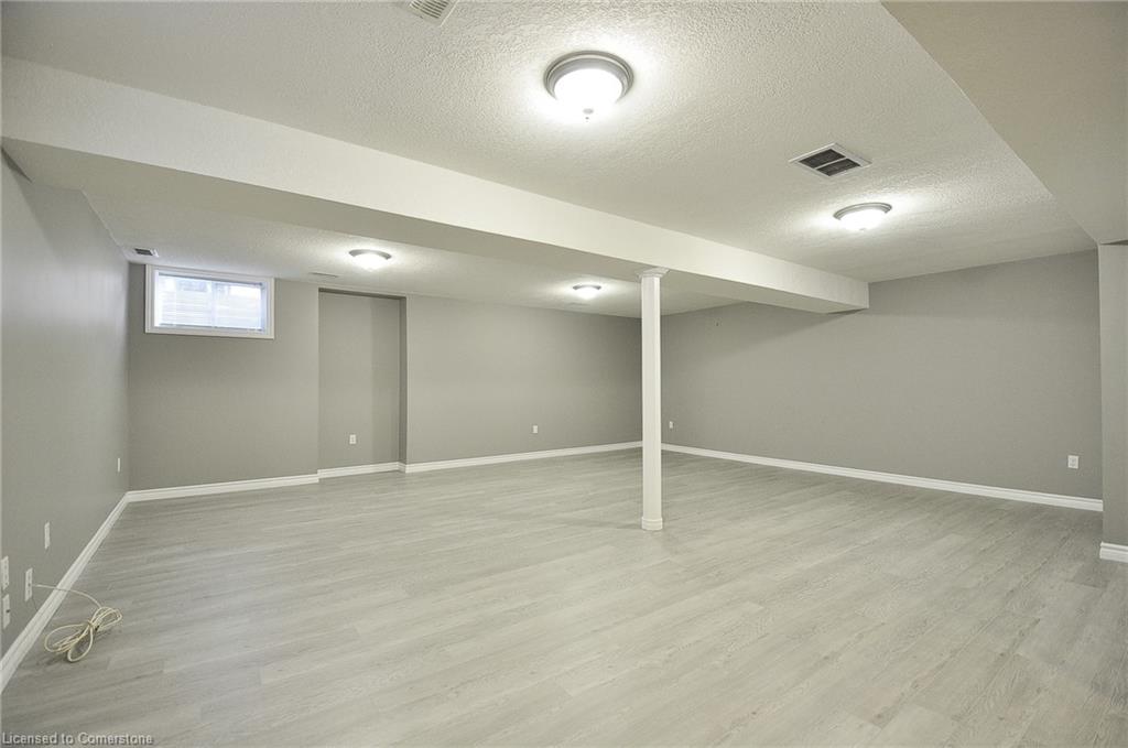 8 Lockwood Street Property Photo 35