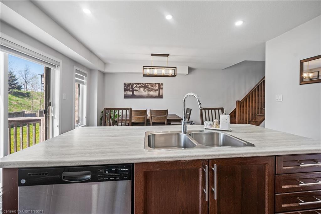 66 Crafter Crescent Property Photo 18