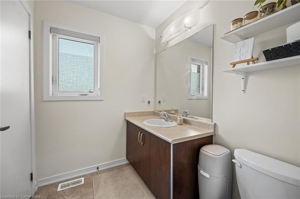 66 Crafter Crescent Property Photo 28