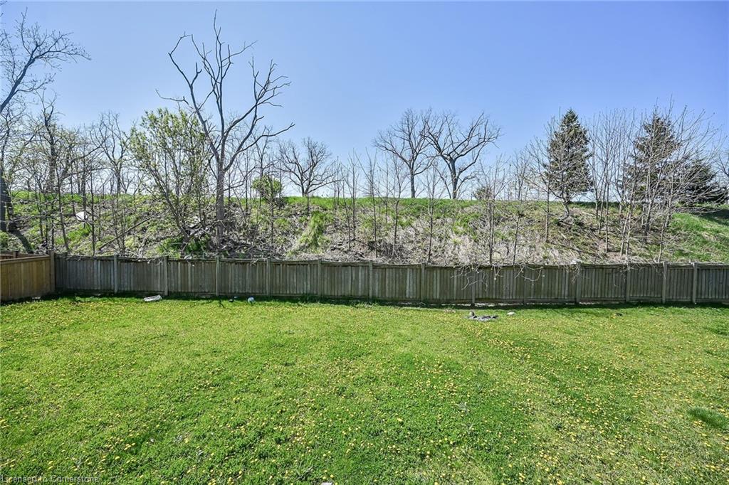 66 Crafter Crescent Property Photo 43