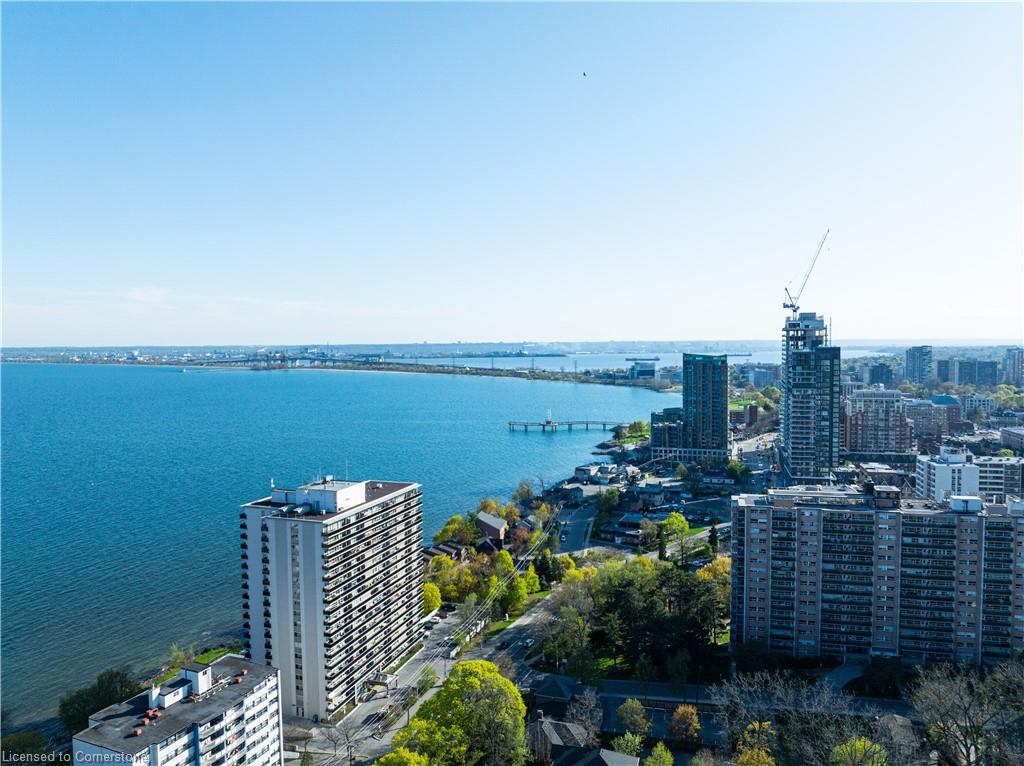 2260 New Street Property Photo 2