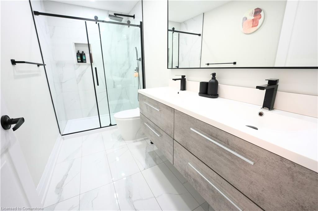 134 Jansen Avenue Property Photo 1