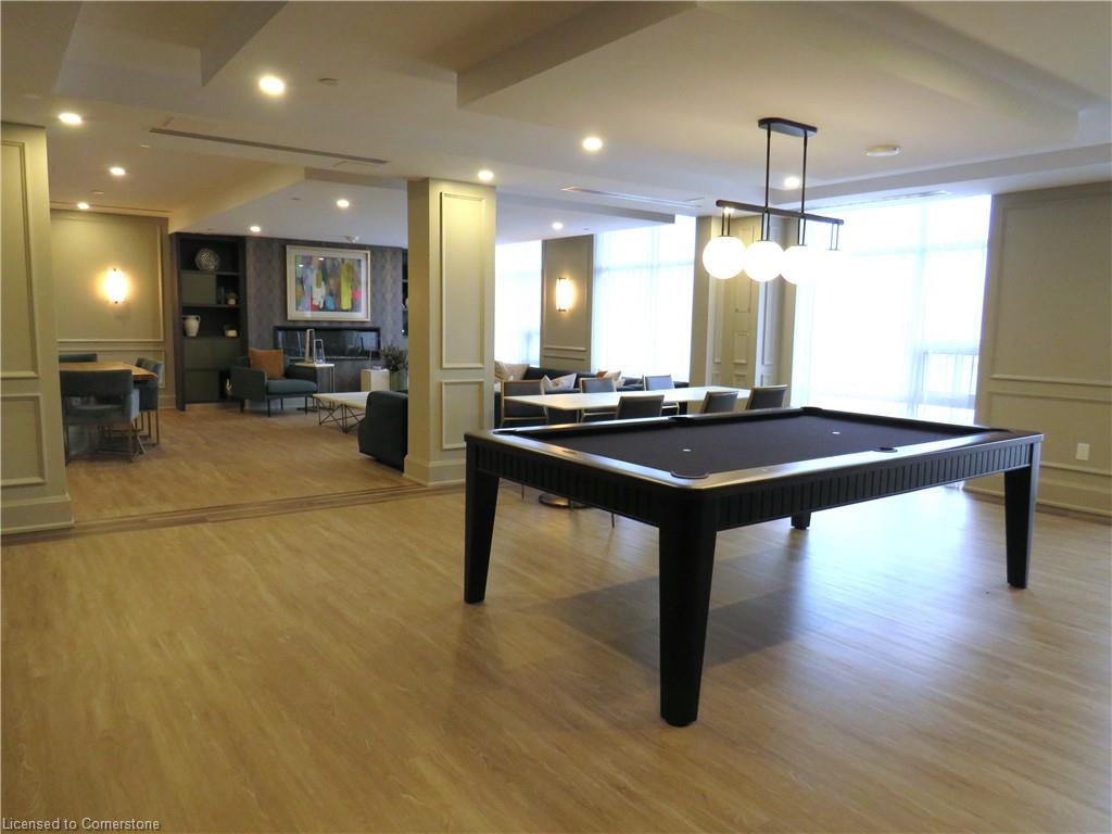 305-470 Dundas Street E Property Photo 21