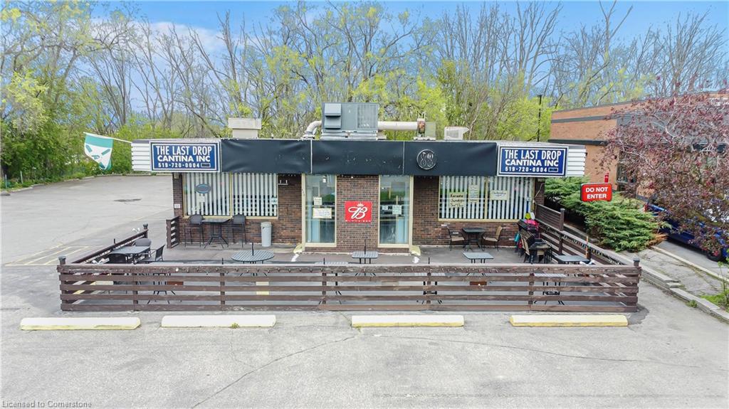 640 Colborne Street Property Photo 1
