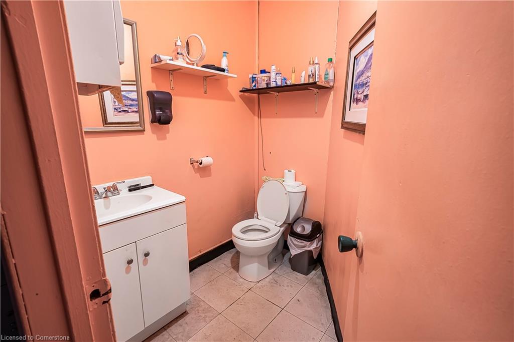 640 Colborne Street Property Photo 30