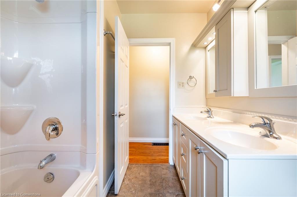 699 Rymal Road W Property Photo 25
