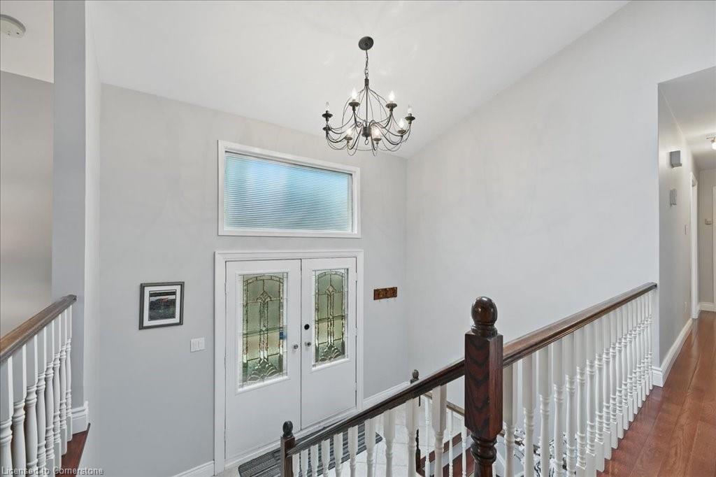 768 King Road Property Photo 3
