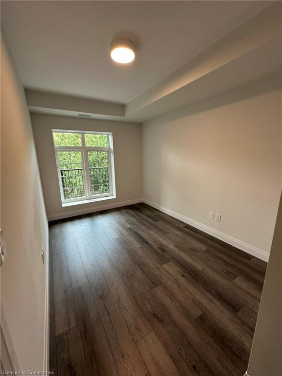 302-153 Wilson Street W Property Photo 4