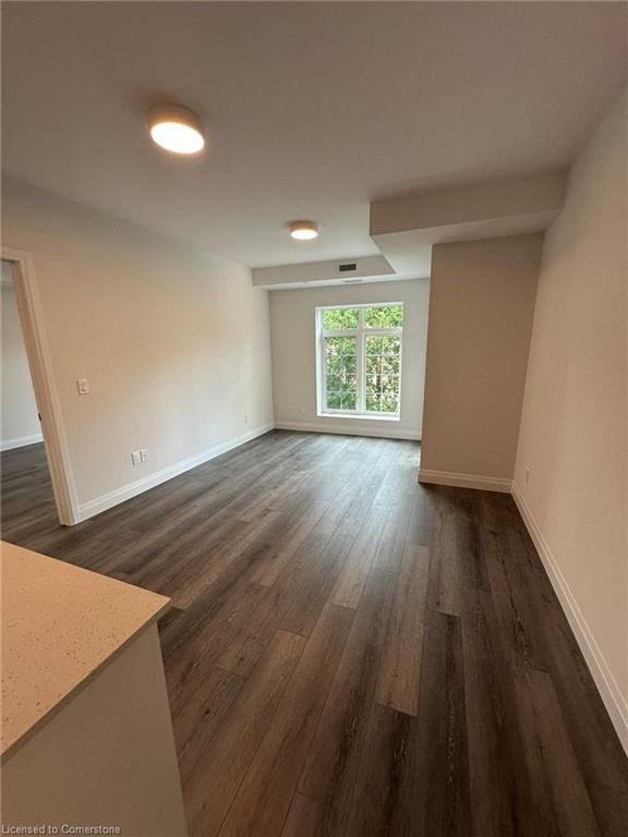 302-153 Wilson Street W Property Photo 7