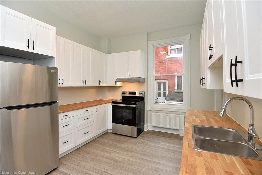 66 Erie Avenue Property Photo 11