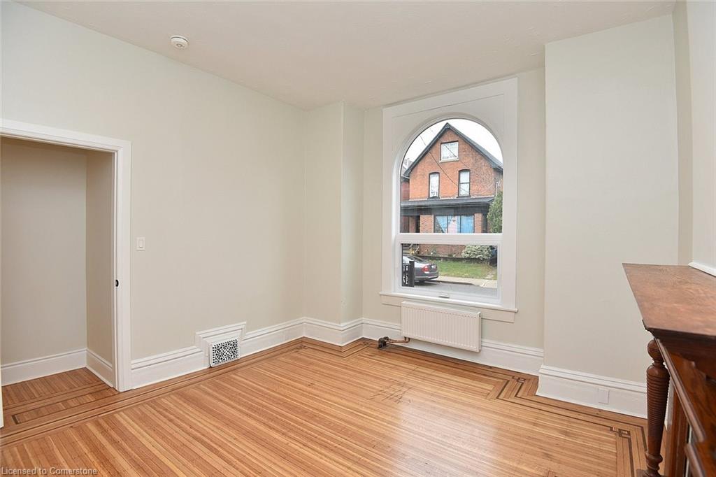 66 Erie Avenue Property Photo 14
