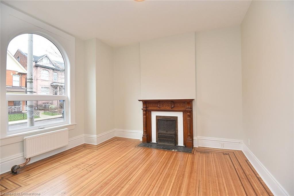 66 Erie Avenue Property Photo 15