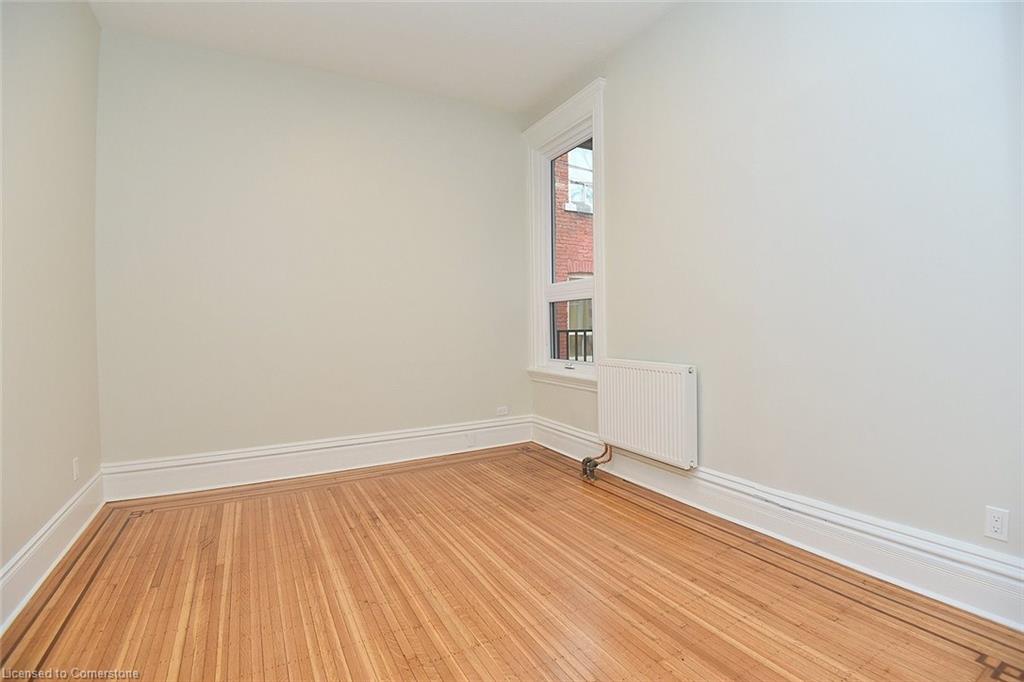 66 Erie Avenue Property Photo 18
