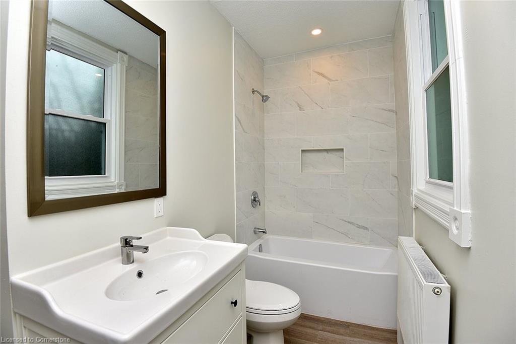 66 Erie Avenue Property Photo 20