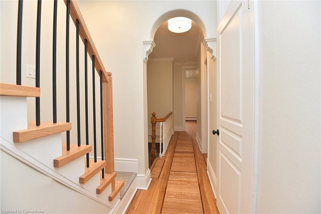 66 Erie Avenue Property Photo 26