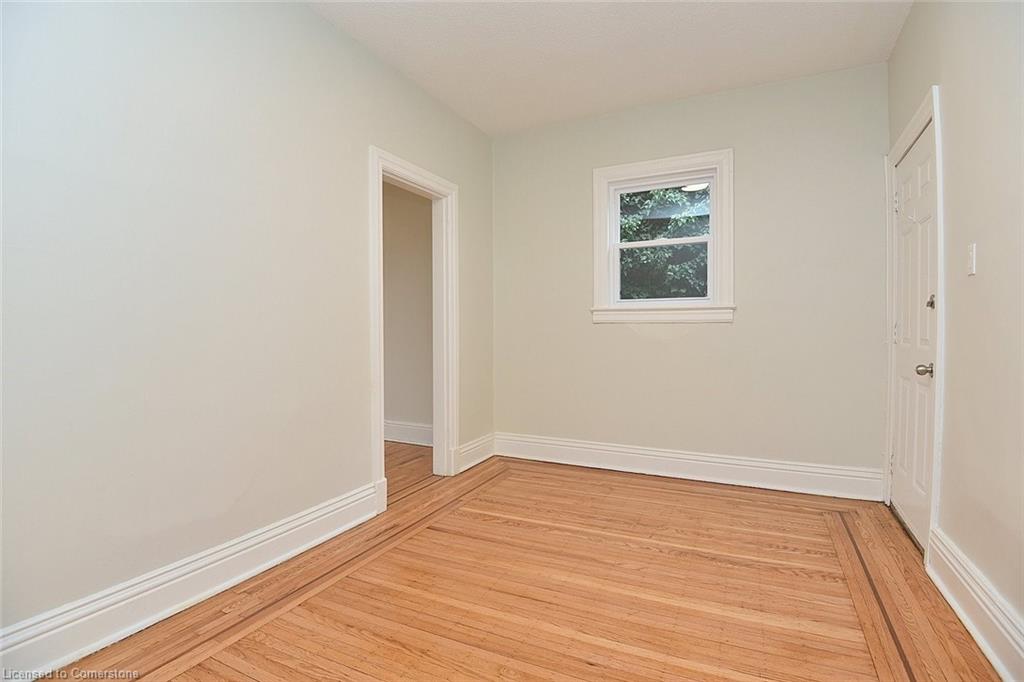 66 Erie Avenue Property Photo 28