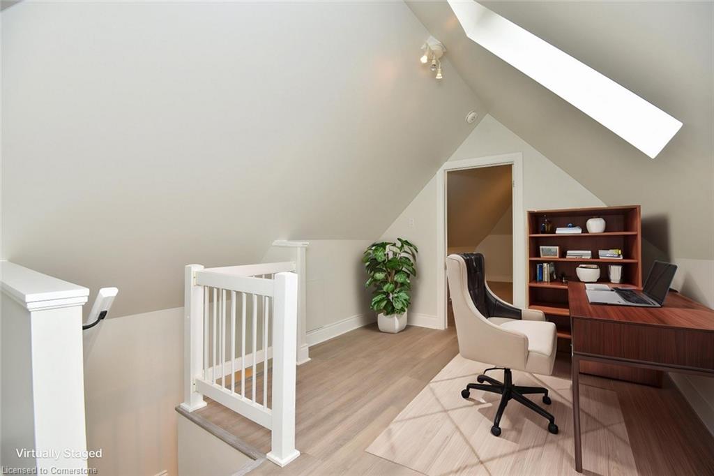 66 Erie Avenue Property Photo 34