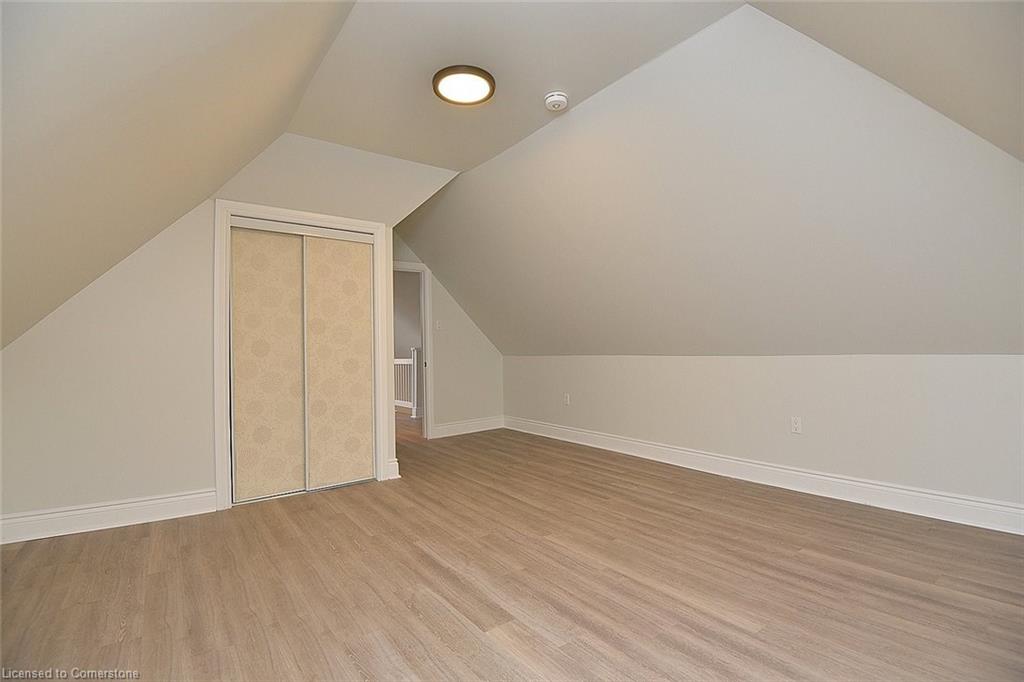 66 Erie Avenue Property Photo 39
