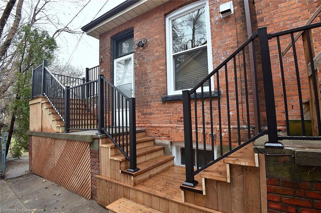66 Erie Avenue Property Photo 47