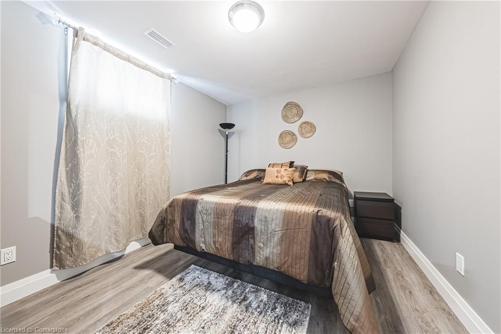 1053 Bay Street Property Photo 35