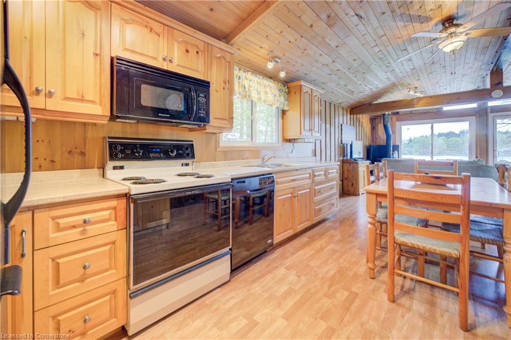 457 Road 4 N Property Photo 9
