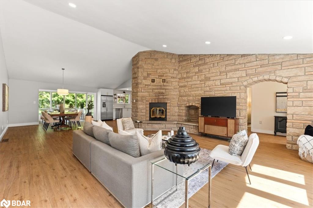 137 Lawson Road Property Photo 8