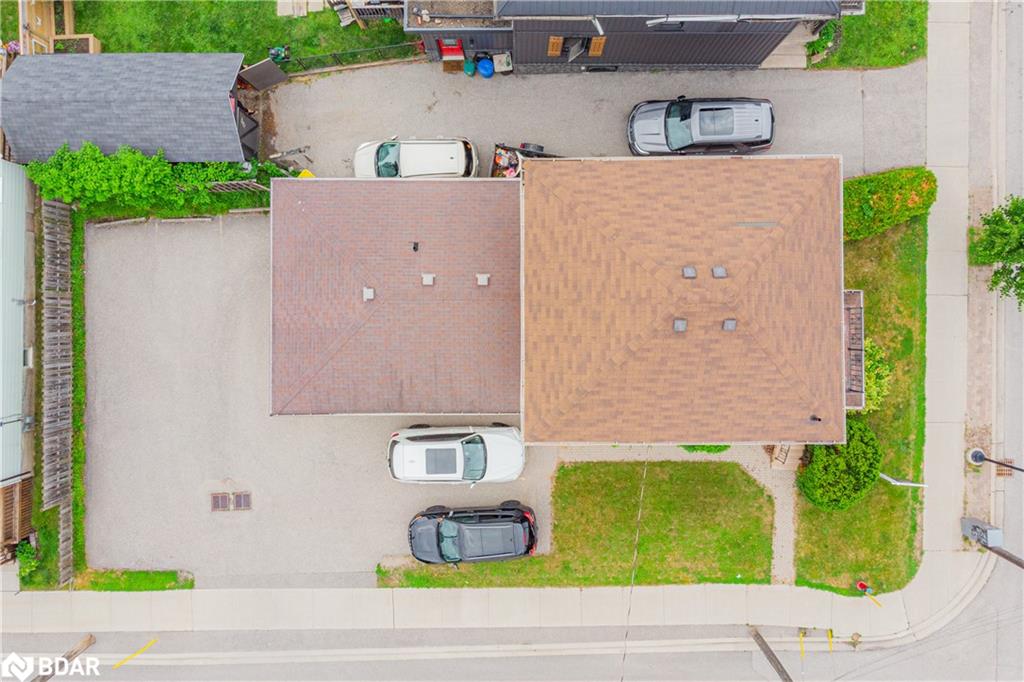153 Colborne Street W Property Photo 4