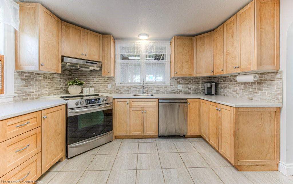 76 Brentwood Avenue Property Photo 11