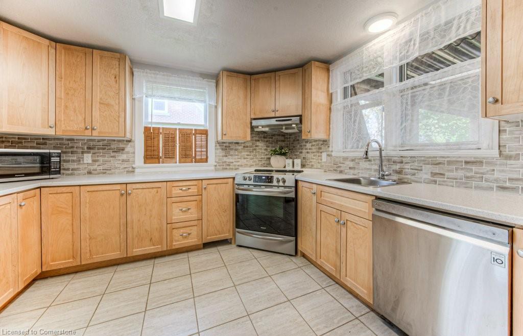 76 Brentwood Avenue Property Photo 12