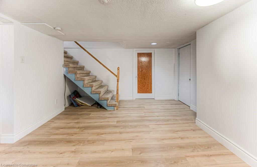 76 Brentwood Avenue Property Photo 27