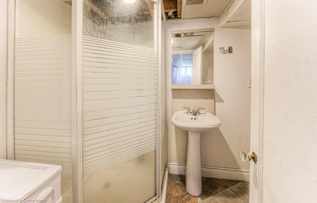 76 Brentwood Avenue Property Photo 29