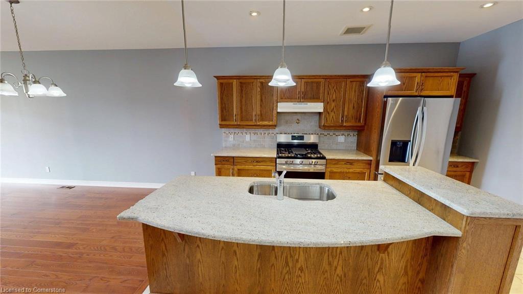 17 Forestview Court Property Photo 3