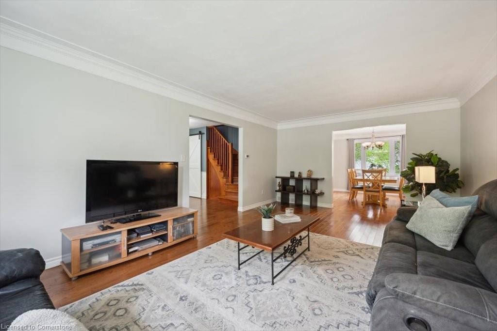 312 Craigleith Drive Property Photo 10