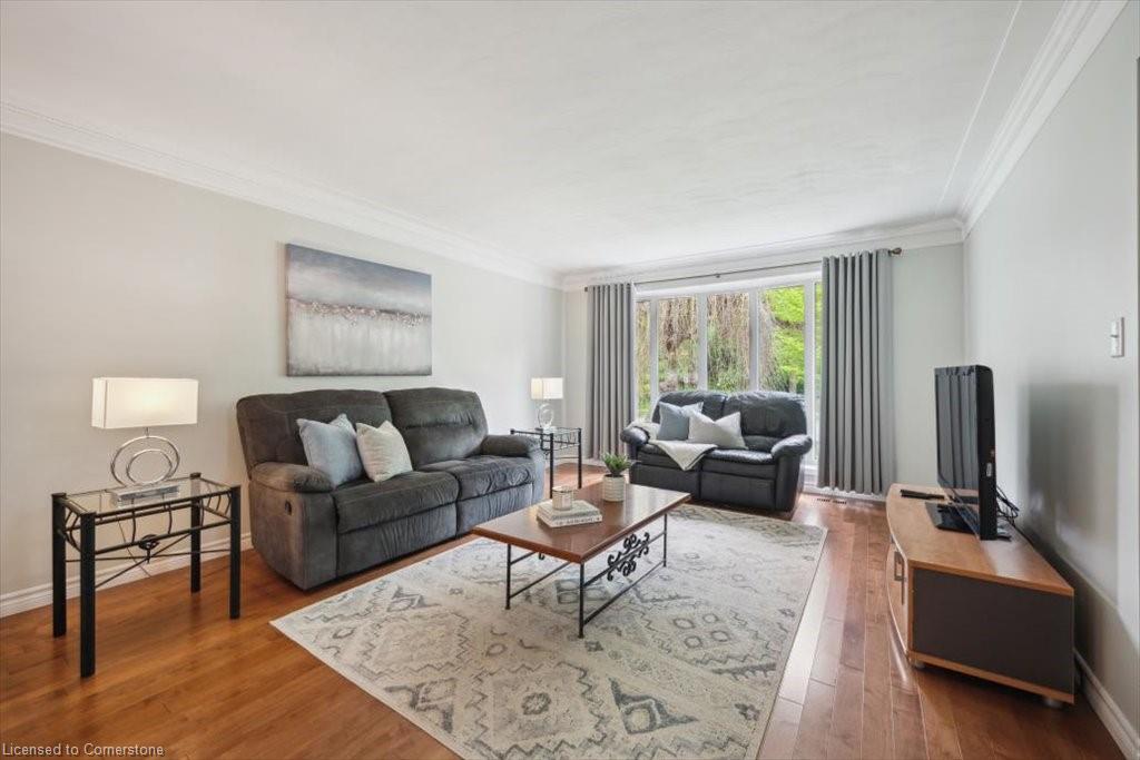 312 Craigleith Drive Property Photo 10