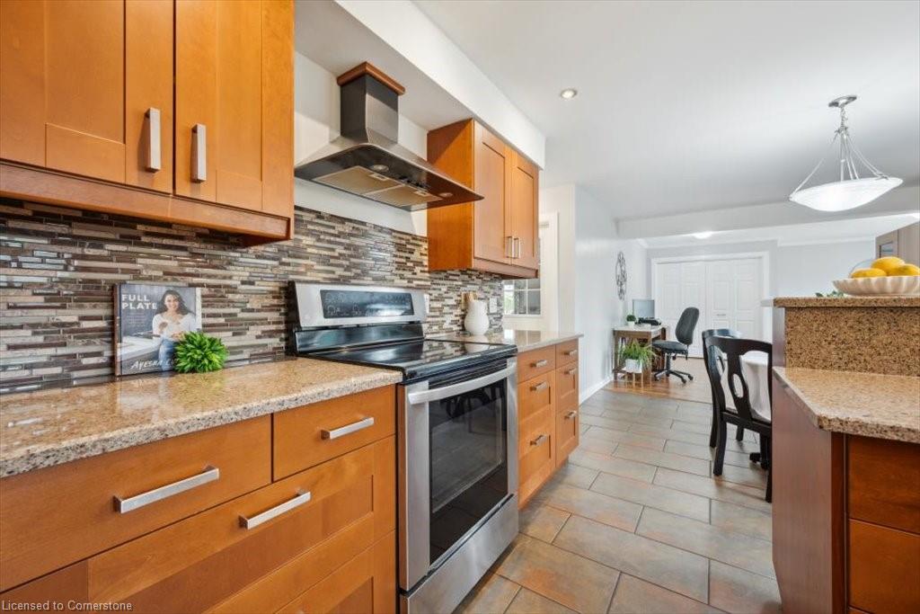 312 Craigleith Drive Property Photo 14