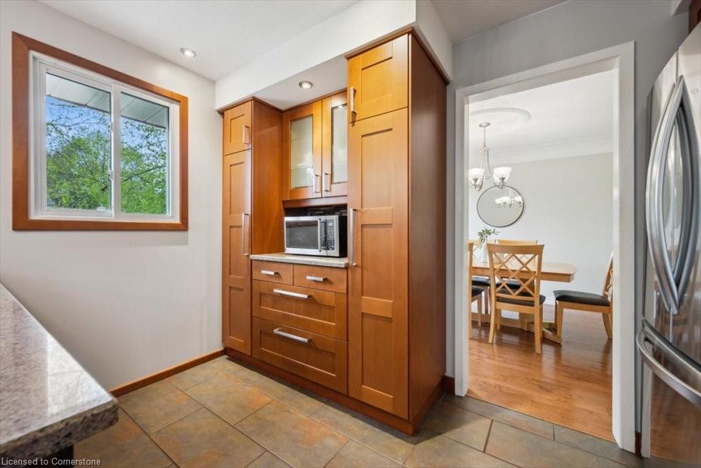 312 Craigleith Drive Property Photo 16