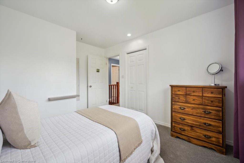 312 Craigleith Drive Property Photo 28