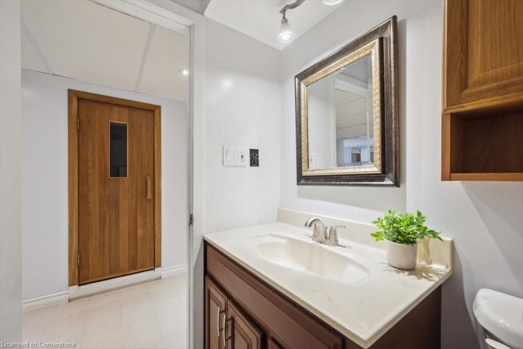 312 Craigleith Drive Property Photo 40