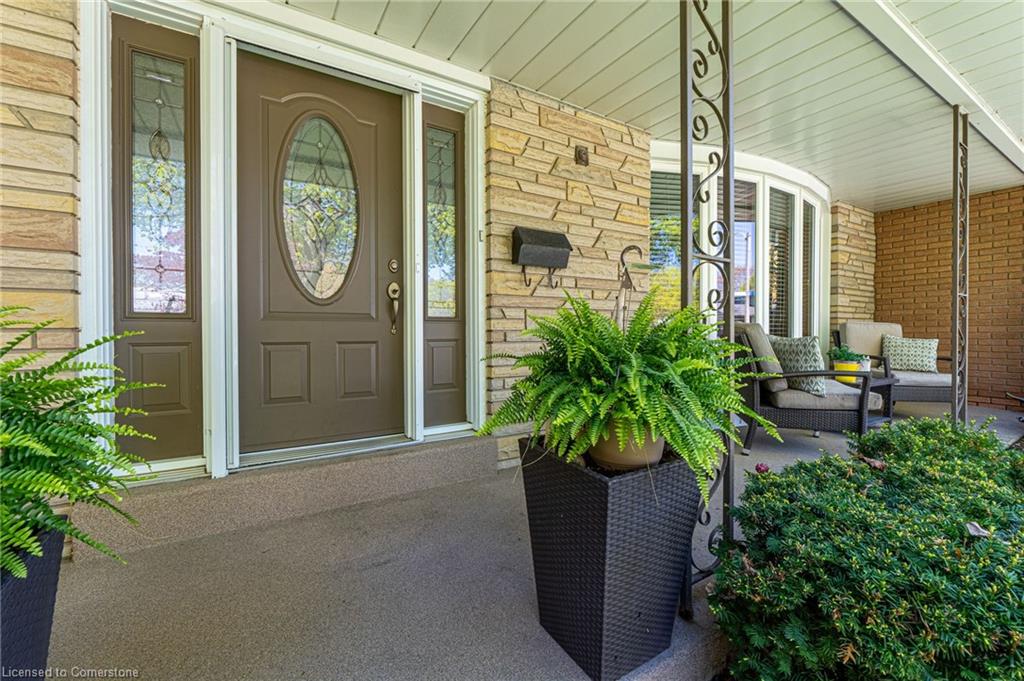 296 Glen Afton Drive Property Photo 3