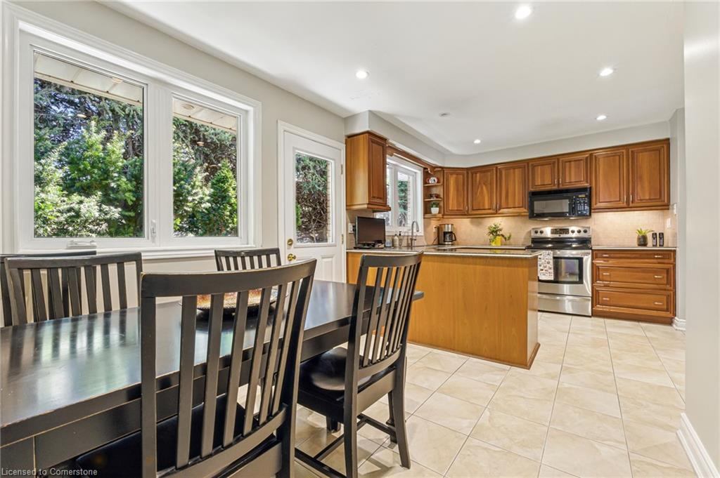 296 Glen Afton Drive Property Photo 14