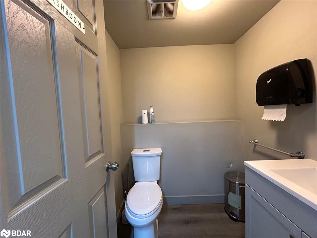 9-287 Tiffin Street Property Photo 9
