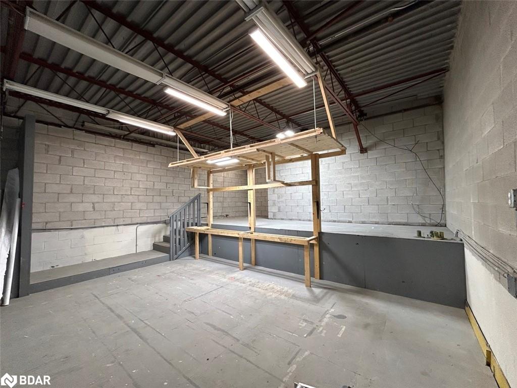 9-287 Tiffin Street Property Photo 14