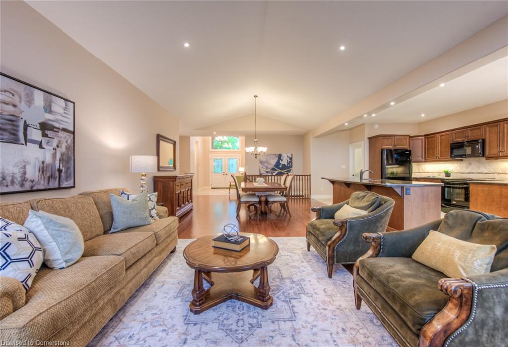 56 Bonaventure Drive Property Photo 11